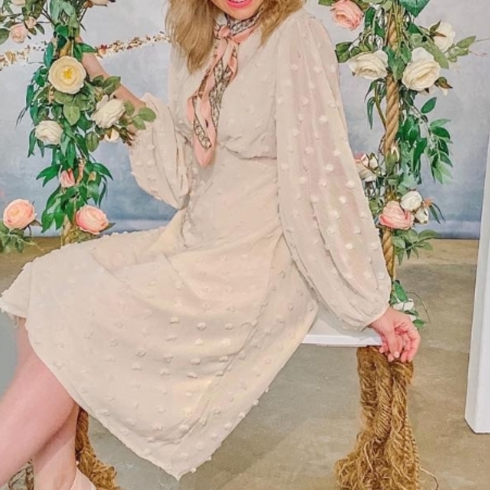 Fairy Princess Cream Maxi Dress Size Medium NWT Boutique